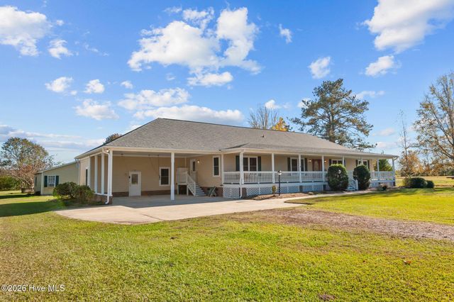 155 Teachs Cove Road, Bath, NC 27808