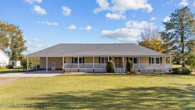 155 Teachs Cove Road, Bath, NC 27808
