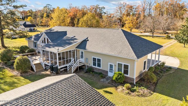 155 Teachs Cove Road, Bath, NC 27808