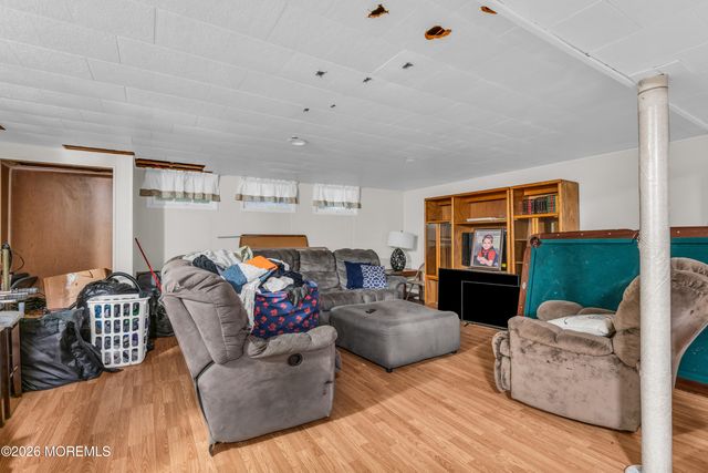 1170 Janet Road, Toms River, NJ 08753