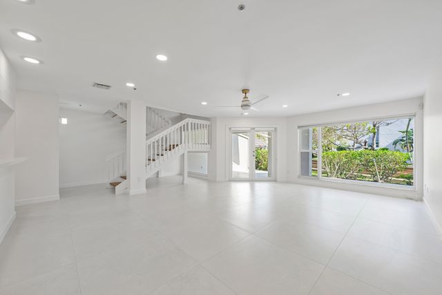 1000 N Us Highway 1 652, Jupiter, FL 33477
