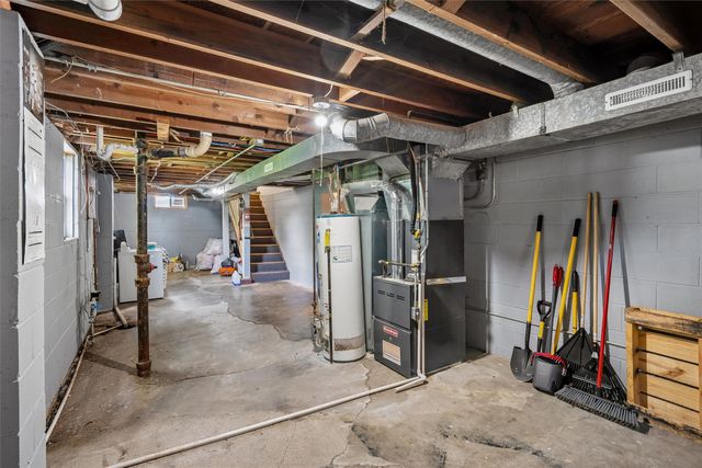 2343 SE 5th Street, Des Moines, IA 50315