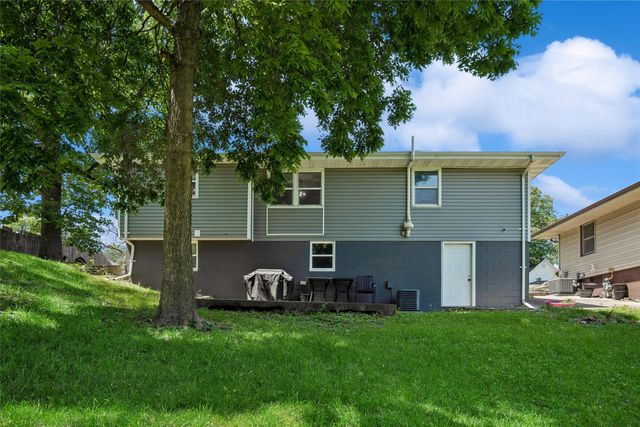 2343 SE 5th Street, Des Moines, IA 50315