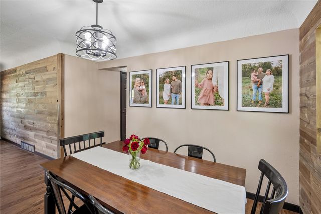 2343 SE 5th Street, Des Moines, IA 50315