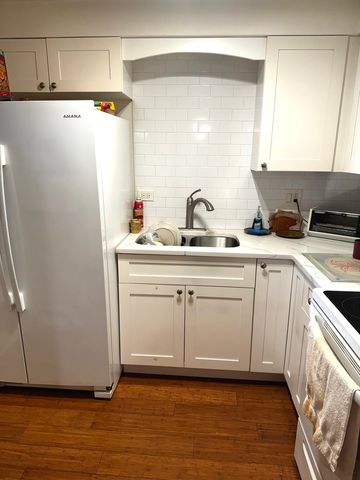 2333 N Neva Avenue 404C, Chicago, IL 60707