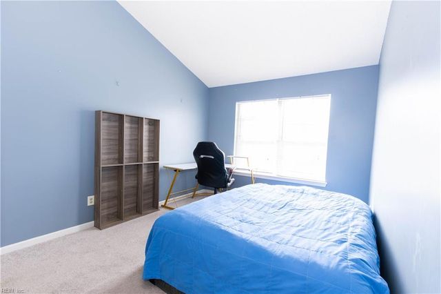 12796 Daybreak CIR, Newport News, VA 23602