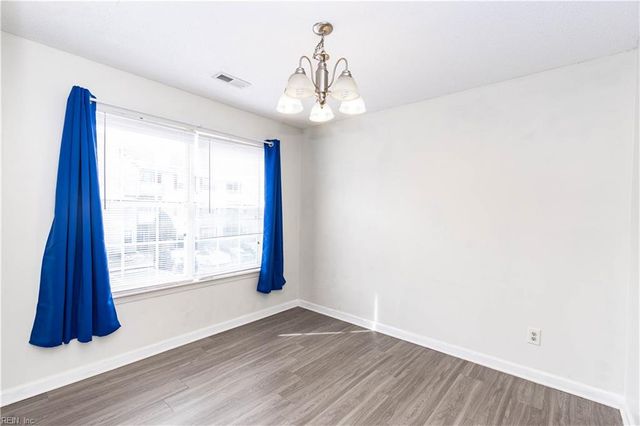 12796 Daybreak CIR, Newport News, VA 23602