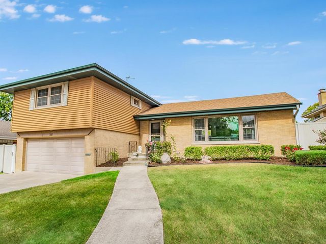 341 E Madison Street, Elmhurst, IL 60126