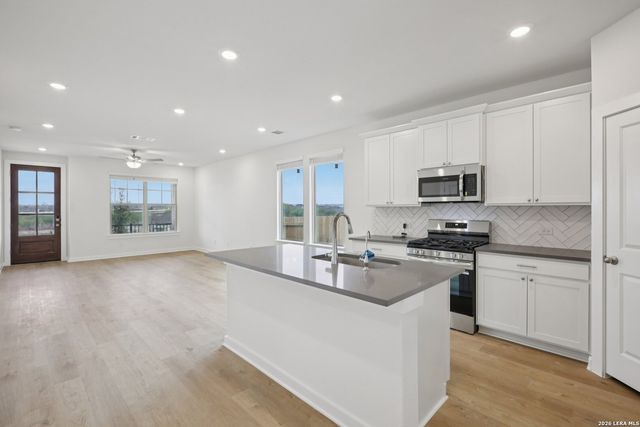 633 Salamander, San Marcos, TX 78666