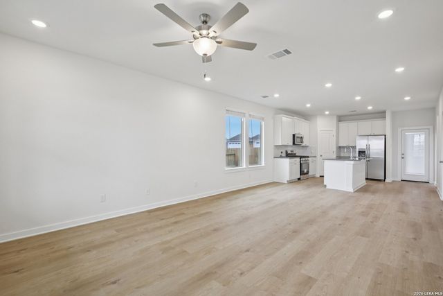 633 Salamander, San Marcos, TX 78666