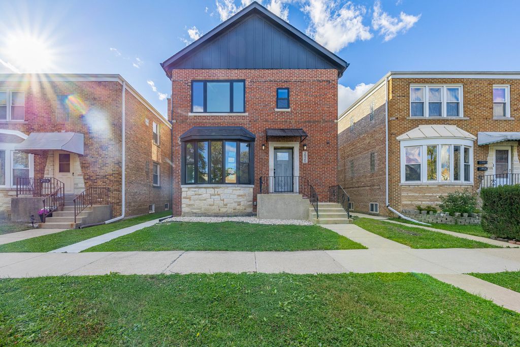 2920 73rd Court 2, Elmwood Park, IL 60707