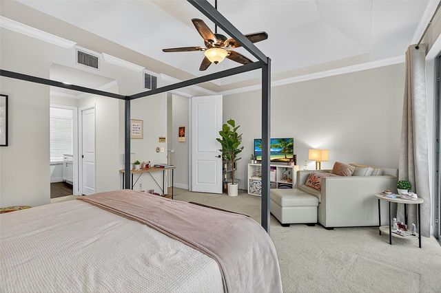 1685 42nd Square 101, Vero Beach, FL 32960