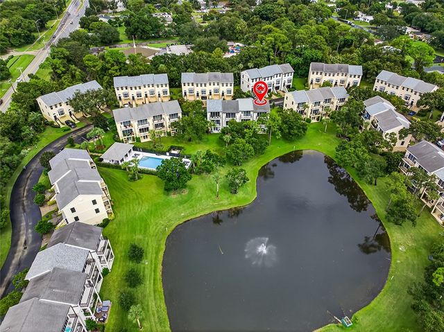 1685 42nd Square 101, Vero Beach, FL 32960