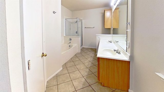 903 Lantana DR, Leander, TX 78641