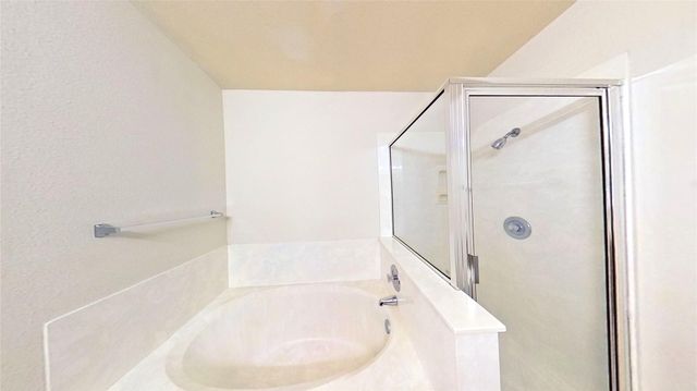 903 Lantana DR, Leander, TX 78641