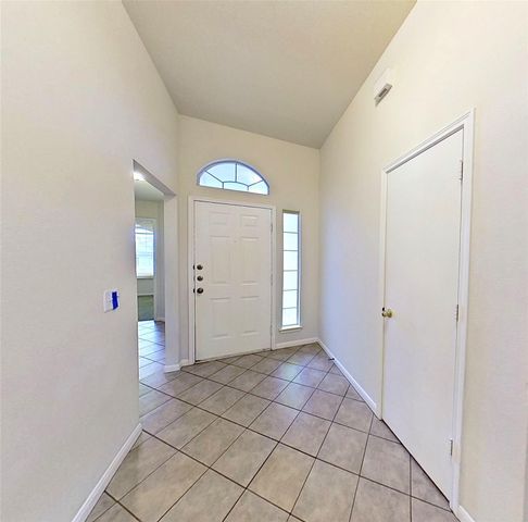 903 Lantana DR, Leander, TX 78641