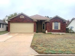 903 Lantana DR, Leander, TX 78641