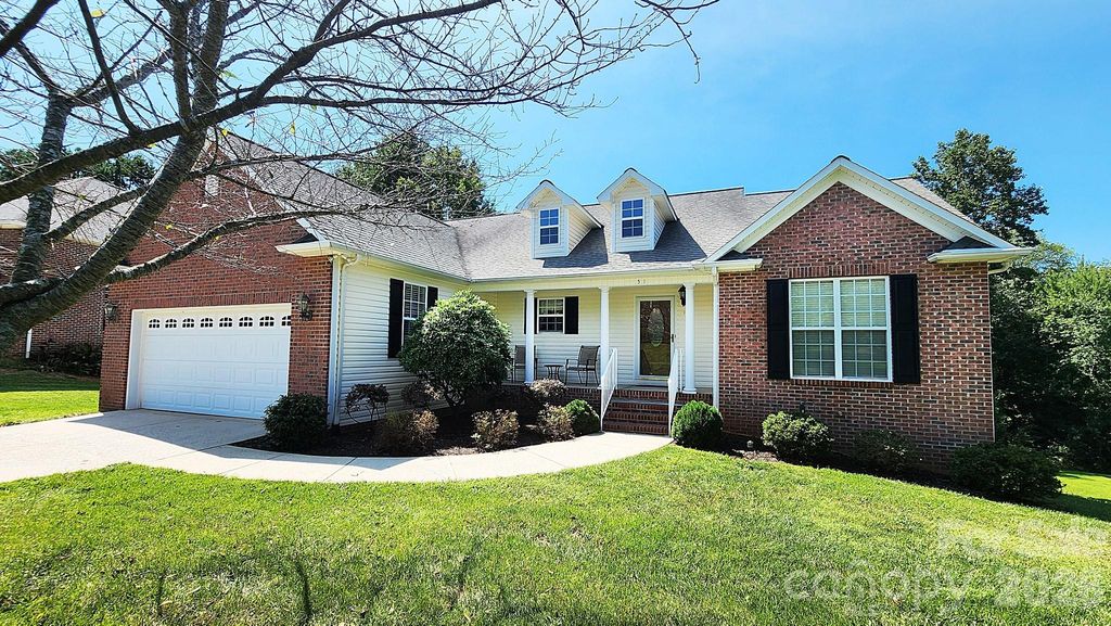 51 Browning Drive, Taylorsville, NC 28681