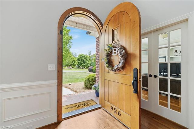 926 Windalier Lane, Winston-salem, NC 27106