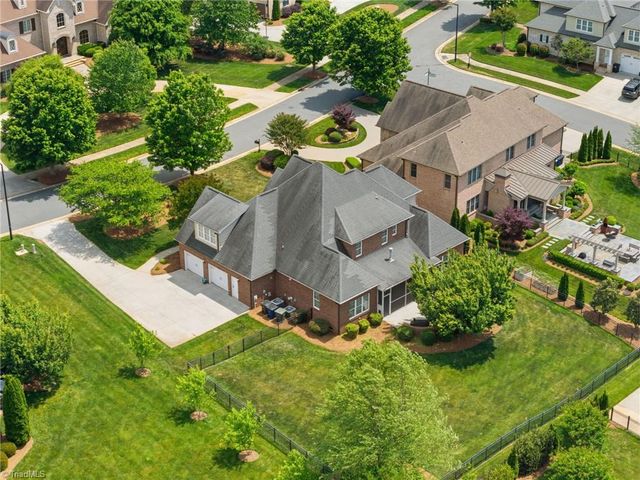 926 Windalier Lane, Winston-salem, NC 27106