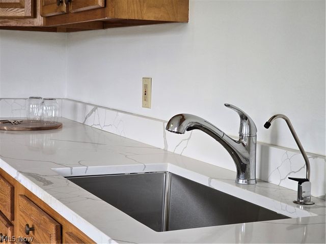 3246 McMackin Road, Madison, OH 44057