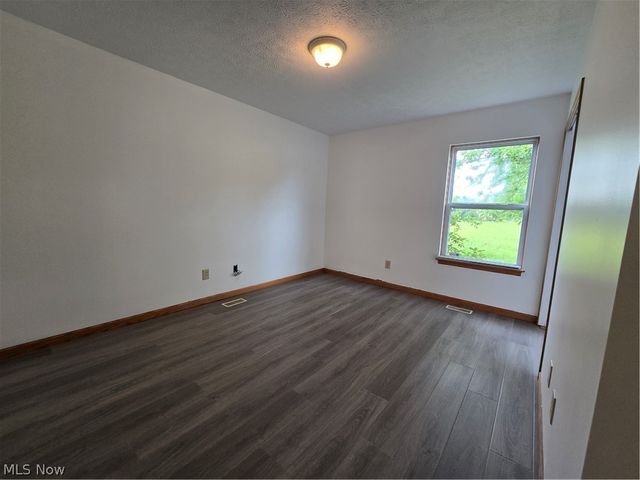 3246 McMackin Road, Madison, OH 44057