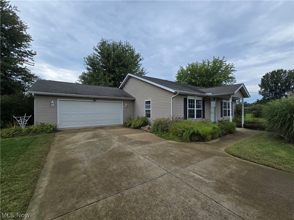 3246 McMackin Road, Madison, OH 44057