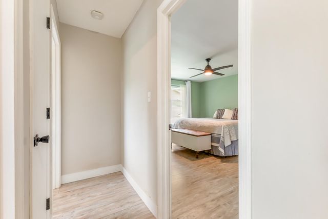 1367 Dixon Pkwy, Chesterton, IN 46304
