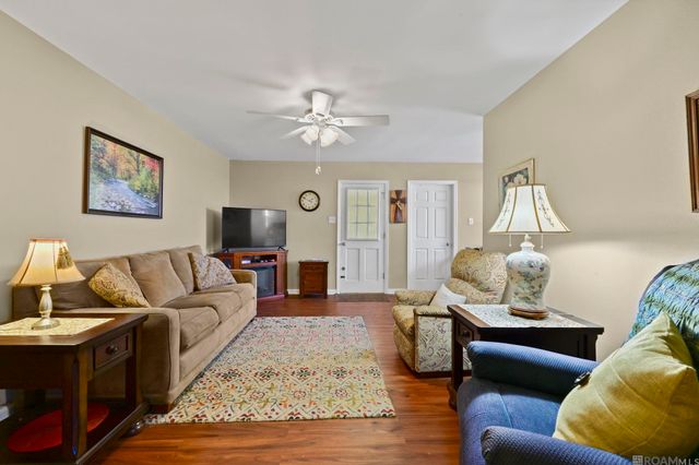 16715 Bristoe Ave, Baton Rouge, LA 70816