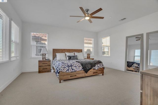 263 E Vita Ave, Mountain House, CA 95391