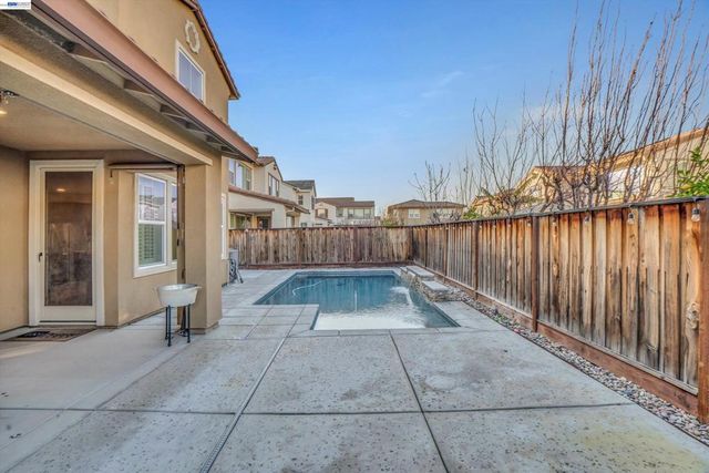 263 E Vita Ave, Mountain House, CA 95391