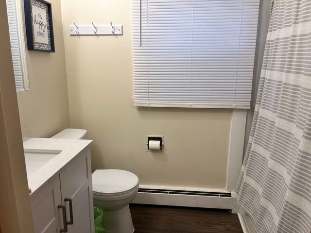 8 Charter Hill Drive, Rutland City, VT 05701