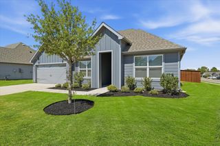 4028 Cornerstone Circle, Granbury, TX 76048
