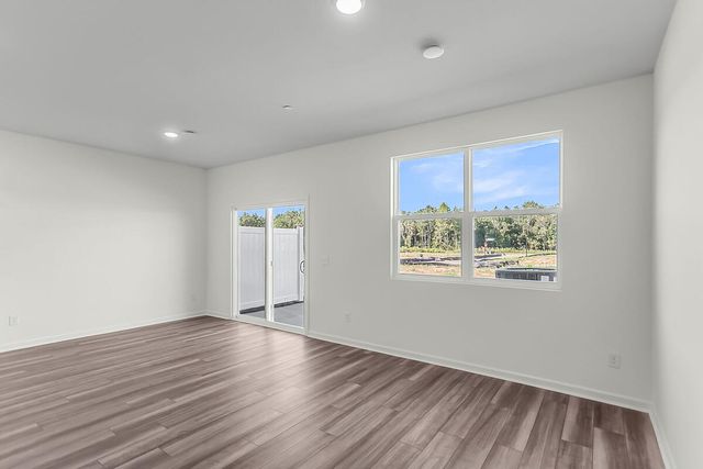 519 Townsford Lane, Moncks Corner, SC 29461
