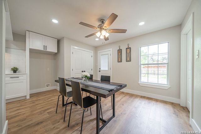 1219 SIMS AVE, San Antonio, TX 78225