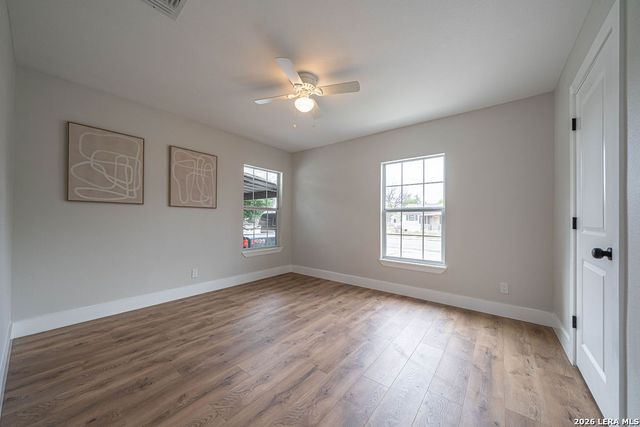 1219 SIMS AVE, San Antonio, TX 78225