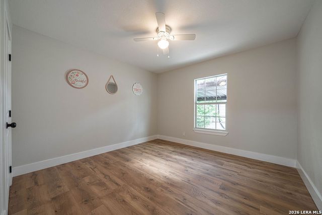 1219 SIMS AVE, San Antonio, TX 78225