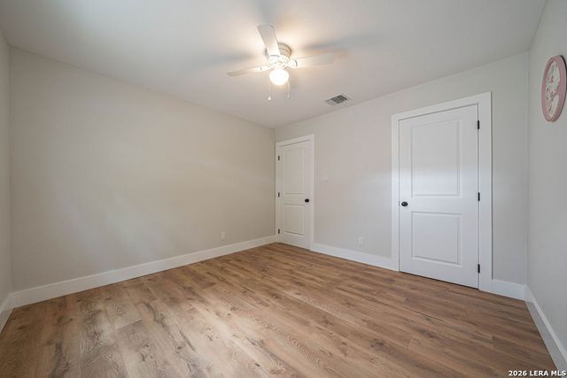 1219 SIMS AVE, San Antonio, TX 78225