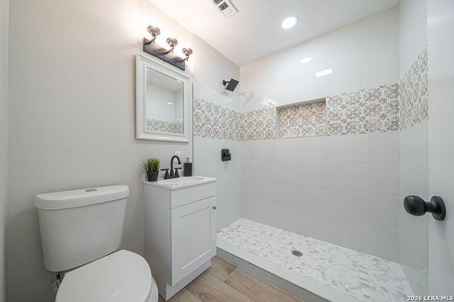 1219 SIMS AVE, San Antonio, TX 78225