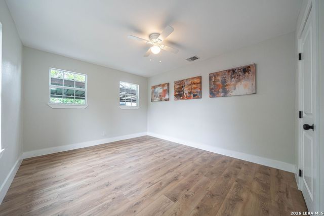 1219 SIMS AVE, San Antonio, TX 78225