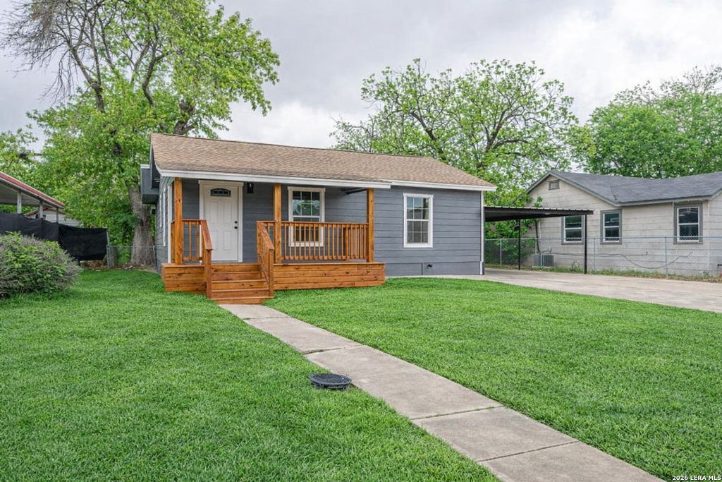 1219 SIMS AVE, San Antonio, TX 78225