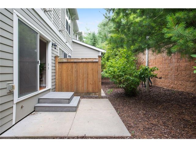 17710 Valley Cove Ct, Wayzata, MN 55391