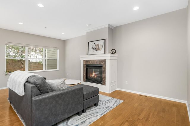 17710 Valley Cove Ct, Wayzata, MN 55391