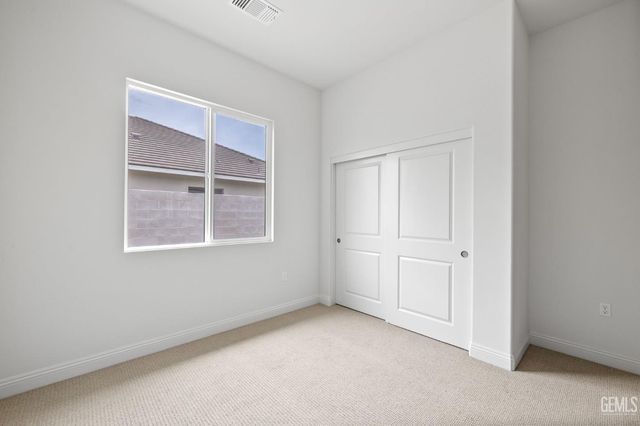 3711 Pathway Court, Bakersfield, CA 93311
