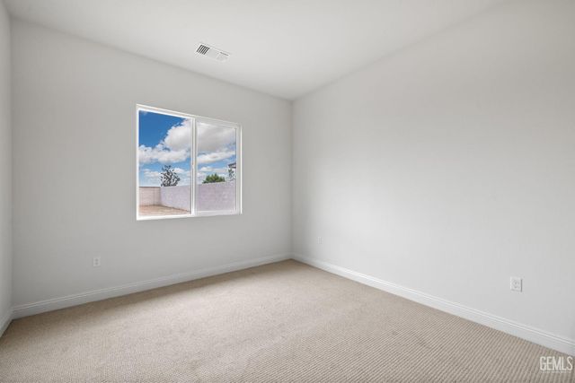 3711 Pathway Court, Bakersfield, CA 93311