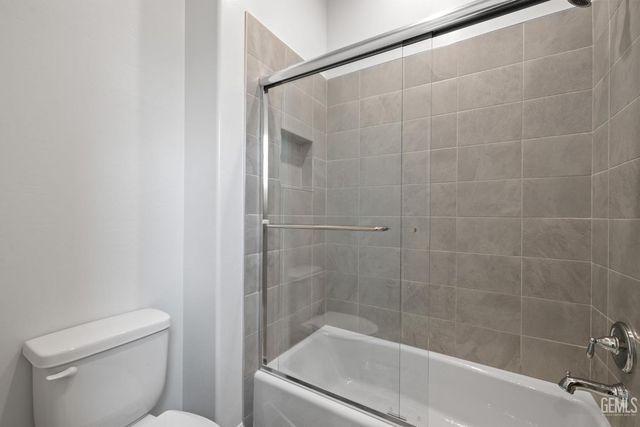 3711 Pathway Court, Bakersfield, CA 93311