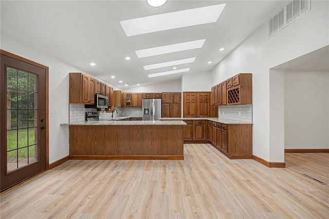 193 Monarch Road, Washington Twp, OH 45458