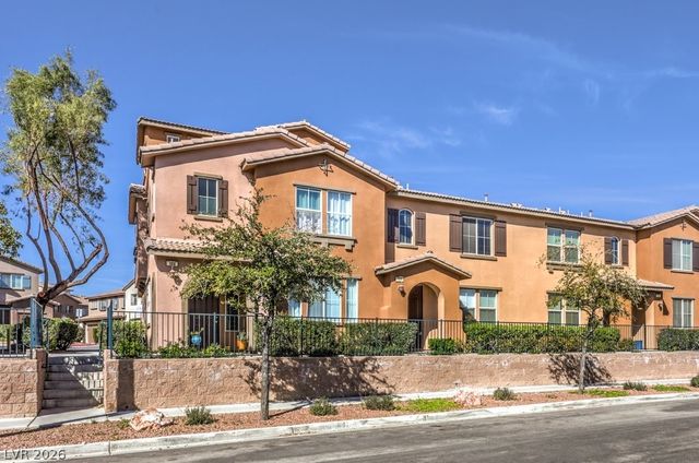 1551 Plaza Centre Drive 103, Las Vegas, NV 89135