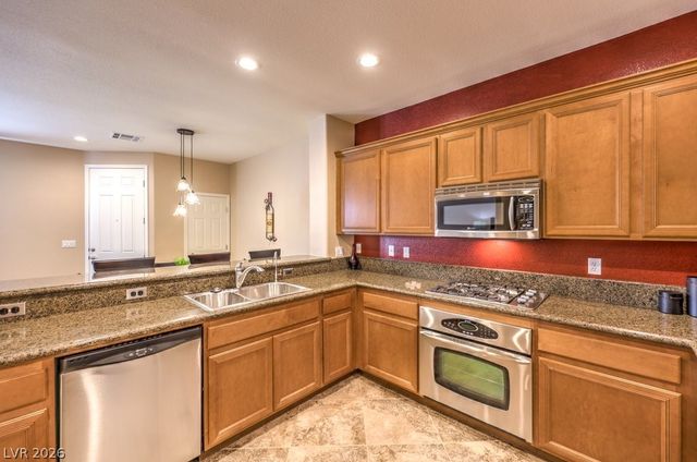 1551 Plaza Centre Drive 103, Las Vegas, NV 89135