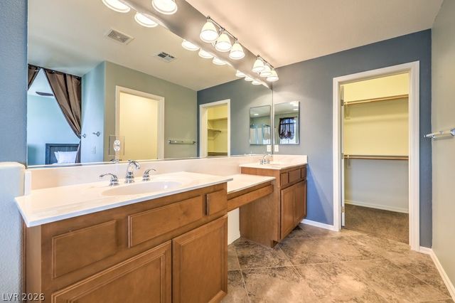 1551 Plaza Centre Drive 103, Las Vegas, NV 89135